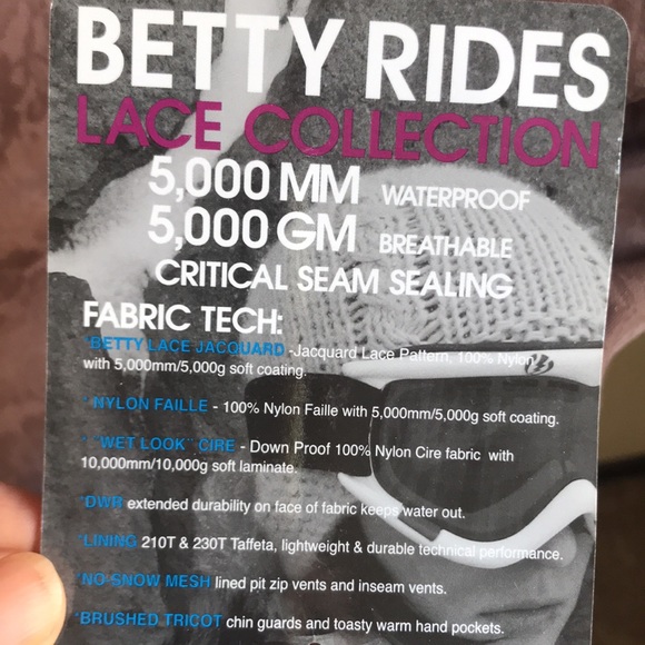 Women’s snowboarding jacket Betty Rides NEW Lace jacquard collection siz… - Picture 6 of 16